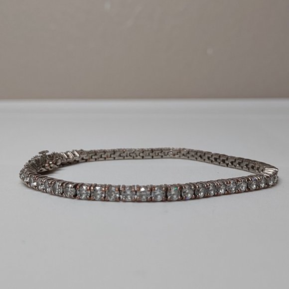 Silver Tone And Clear Rhinestone Bracelet - Picture 3 of 15